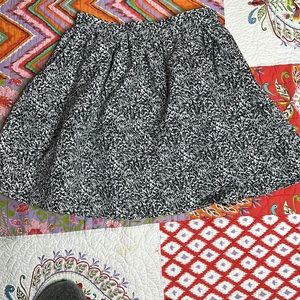 Express black and white skirt